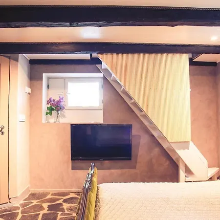 Palazzo Patriarcale In *